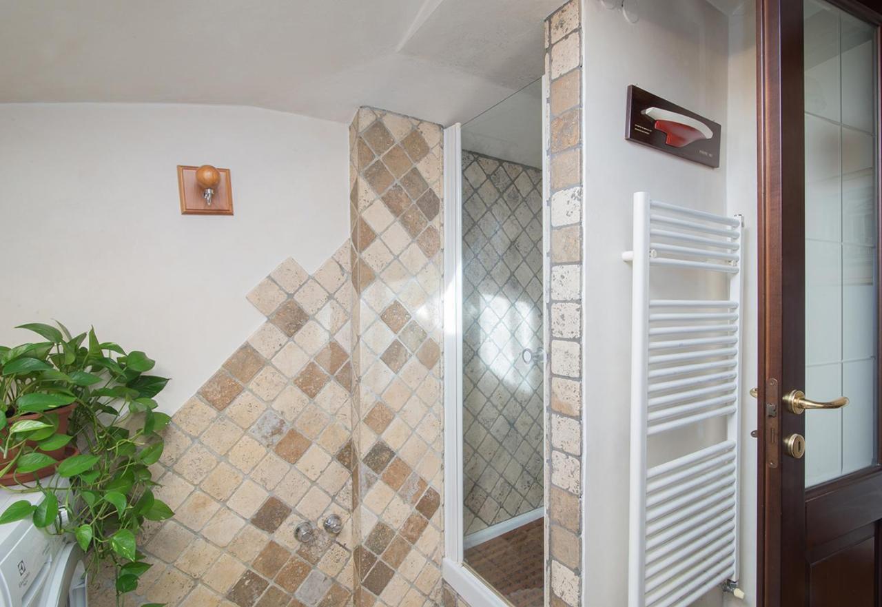 La Mansarda Delle Meraviglie B&B Superior Trieste Exterior photo